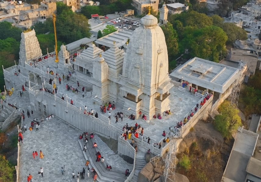 customised educational and group tours in Maharashtra